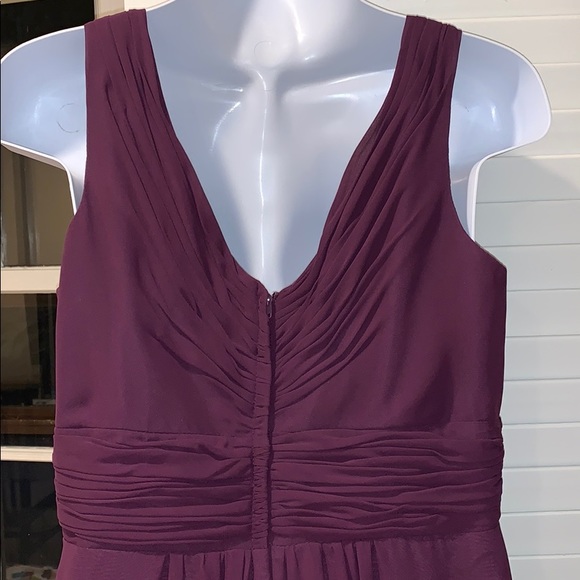 Dark purple chiffon gown - Picture 4 of 8